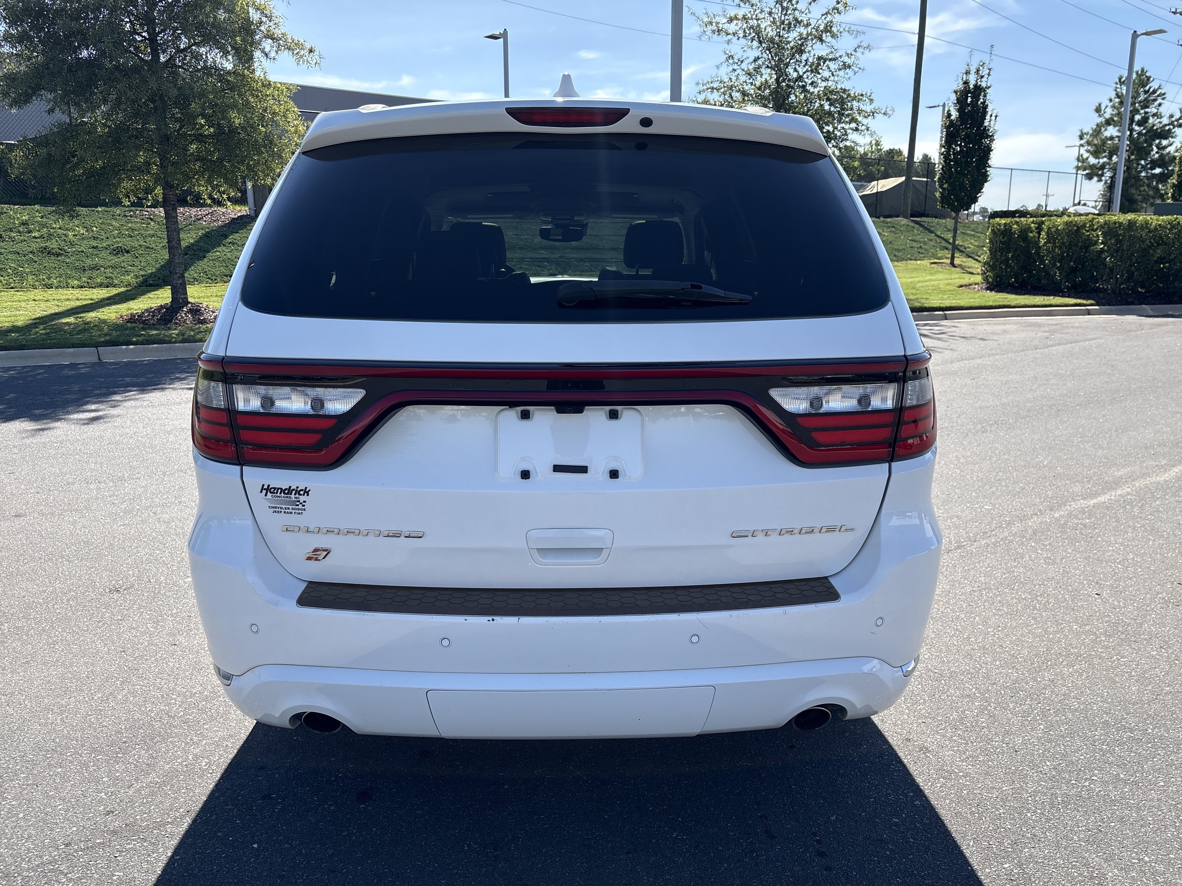 Used 2018 Dodge Durango Citadel w/ Technology Group AWD/4WD image 8