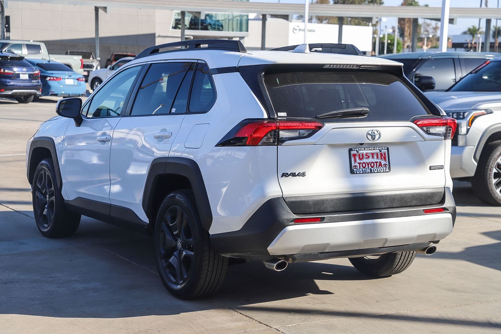 Certified 2024 Toyota RAV4 Adventure AWD/4WD image 8