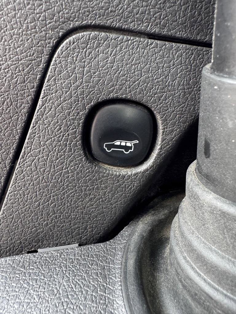 Used 2016 Ford Flex SEL w/ Equipment Group 202A AWD/4WD image 22