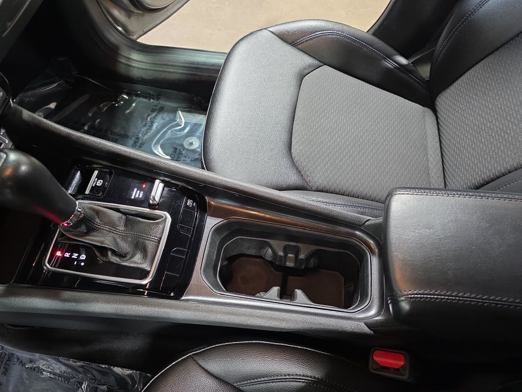 Used 2024 Chevrolet Blazer EV LT AWD/4WD image 23