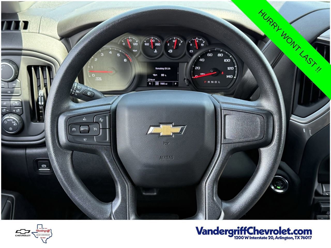 Used 2025 Chevrolet Silverado 2500 W/T w/ WT/CX Safety Package AWD/4WD image 12
