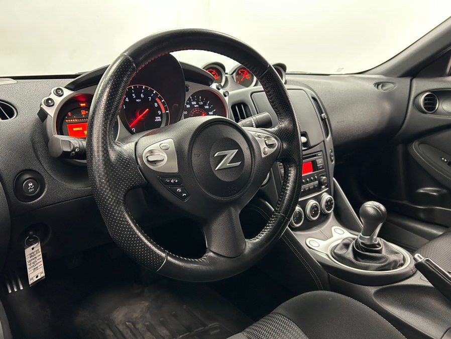Used 2016 Nissan 370Z Touring Sport image 67