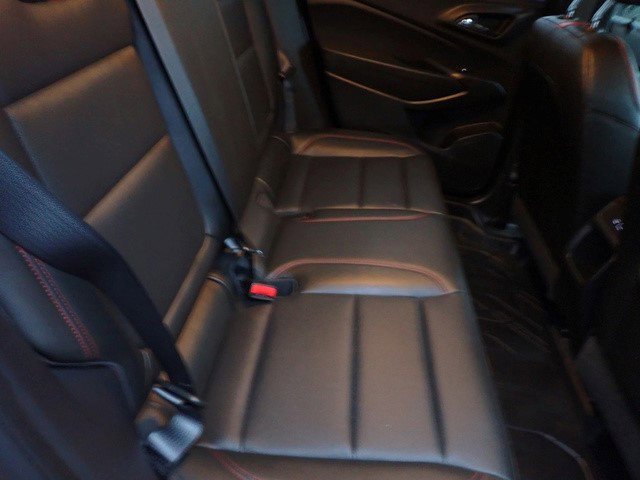 Certified 2024 Chevrolet Trax RS w/ Driver Confidence Package image 16