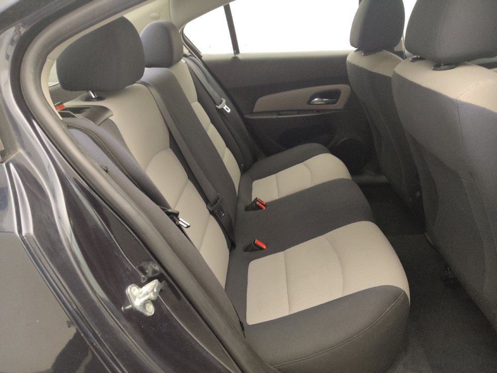 Used 2016 Chevrolet Cruze LS FWD image 19