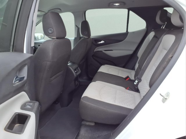 Used 2020 Chevrolet Equinox LS w/ LS Convenience Package FWD image 17