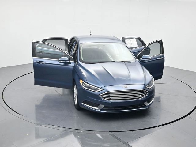 Used 2018 Ford Fusion SE image 44