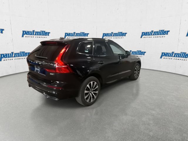 Used 2024 Volvo XC60 B5 Plus AWD/4WD image 10
