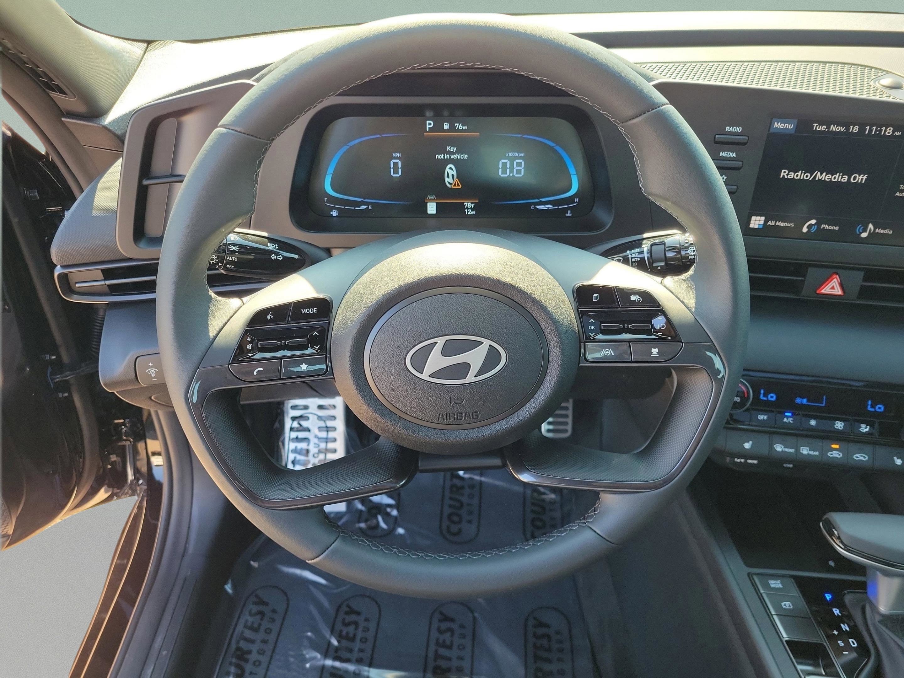 New 2026 Hyundai Elantra SEL Sport Premium FWD image 11