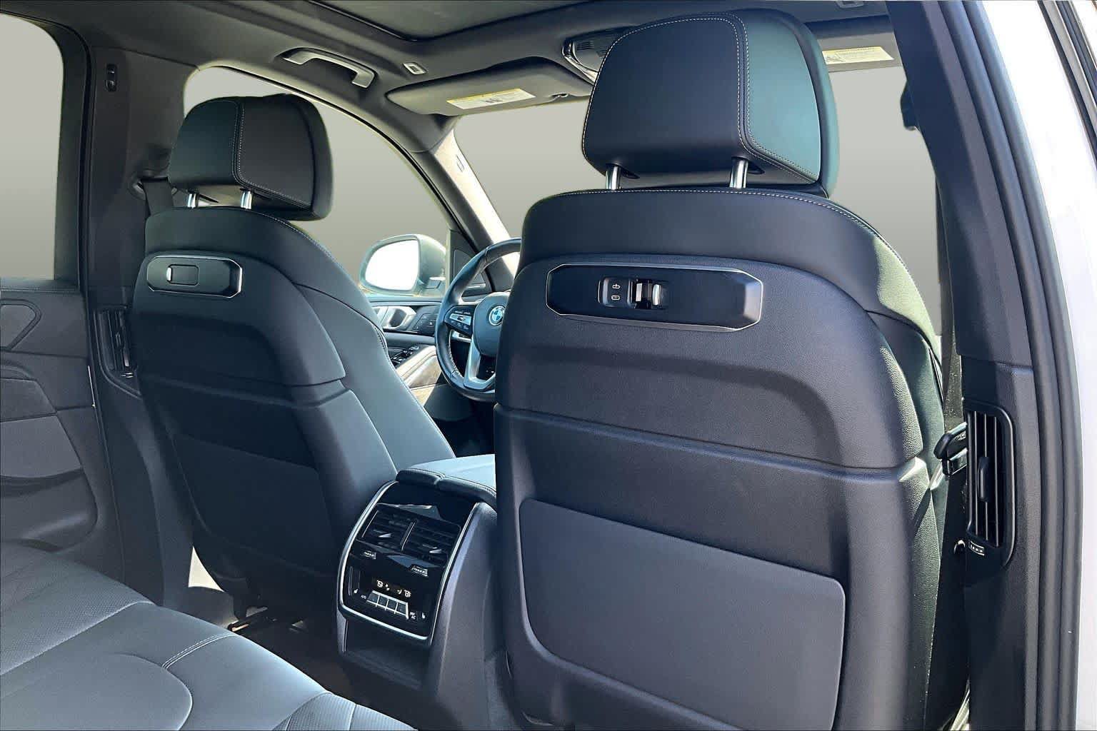 Used 2024 BMW X5 sDrive40i w/ Premium Package RWD image 20