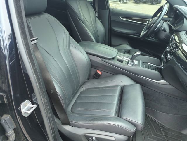 Used 2019 BMW X6 xDrive35i w/ M Sport Package AWD/4WD image 37