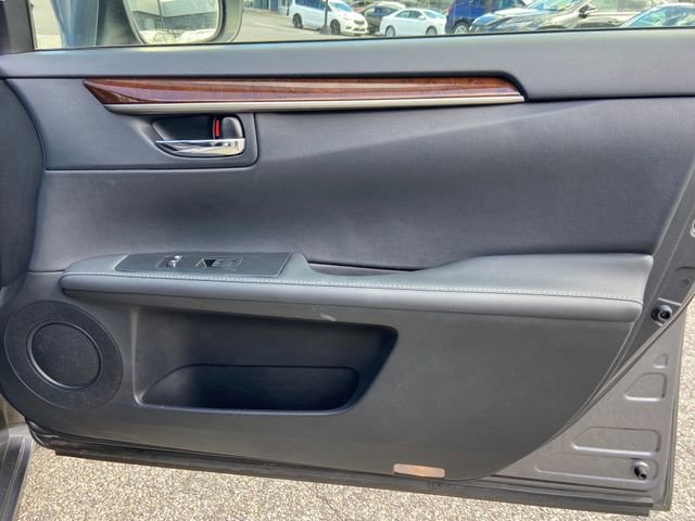 Used 2015 Lexus ES 350 w/ Luxury Package image 30