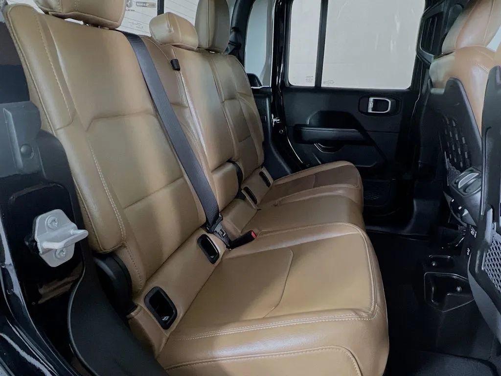 Used 2021 Jeep Gladiator Rubicon w/ Trailer Tow Package image 25