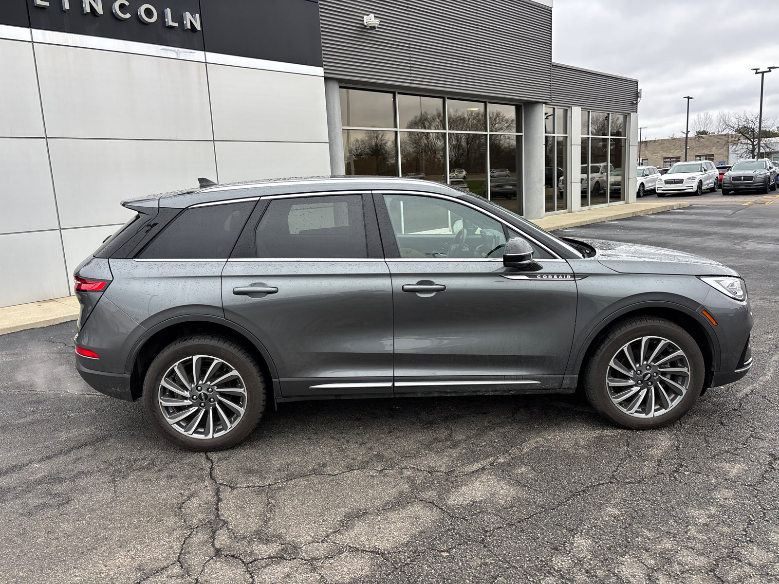 Certified 2023 Lincoln Corsair Reserve w/ Equipment Group 201A image 8