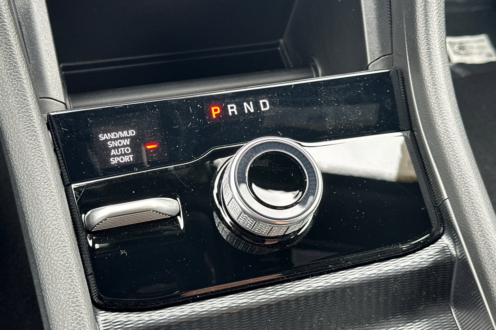 New 2025 Jeep Grand Cherokee L Limited w/ Black Appearance Package image 22