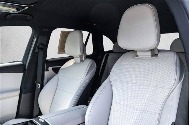 Certified 2025 Mercedes-Benz GLC 300 4MATIC image 21