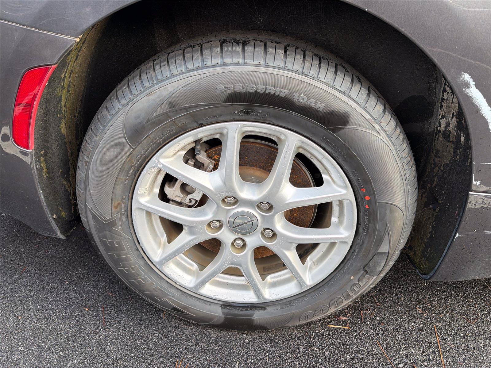Used 2023 Chrysler Pacifica Touring-L FWD image 9