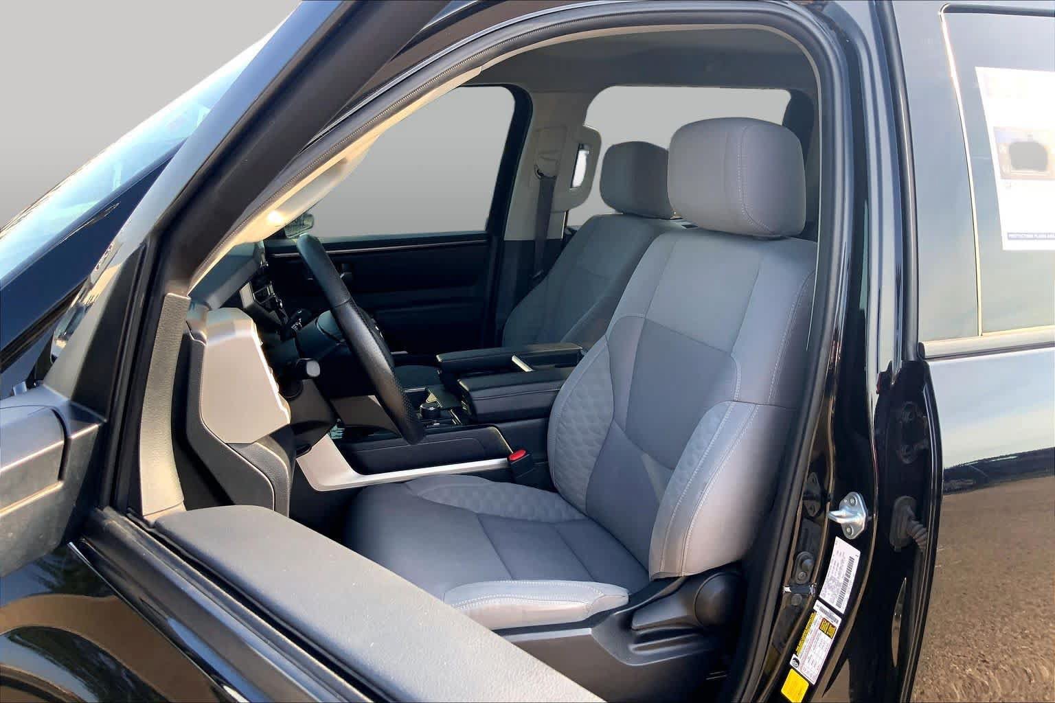 Used 2023 Toyota Tundra SR5 AWD/4WD image 7
