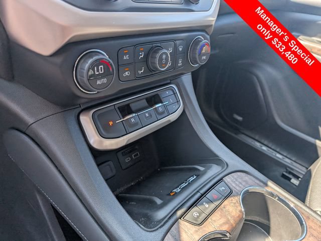Used 2023 GMC Acadia Denali w/ Denali Ultimate Package AWD/4WD image 20