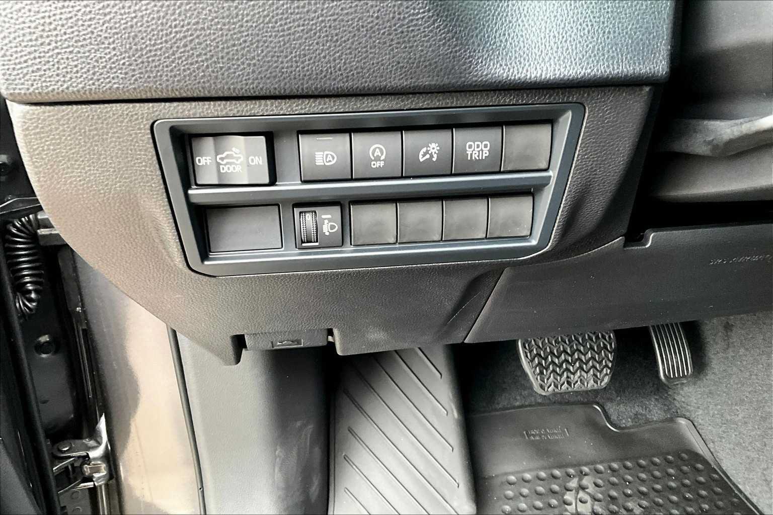 New 2026 Toyota Tundra SR5 AWD/4WD image 18