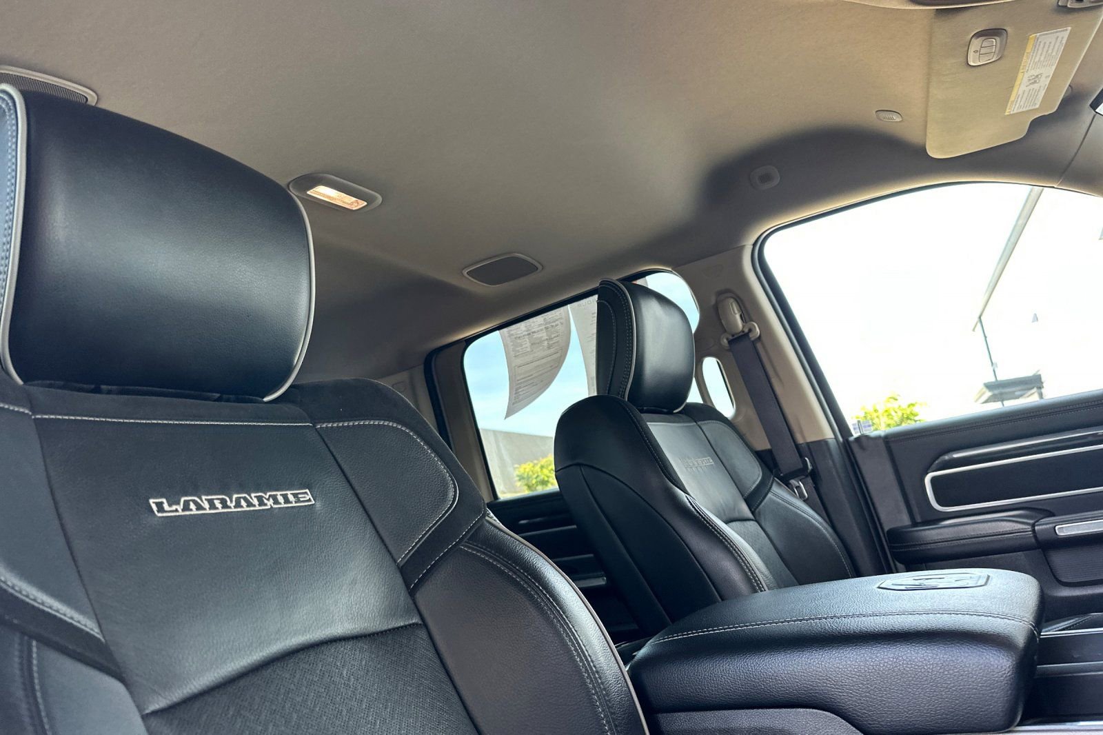 Used 2019 RAM 2500 Laramie AWD/4WD image 17