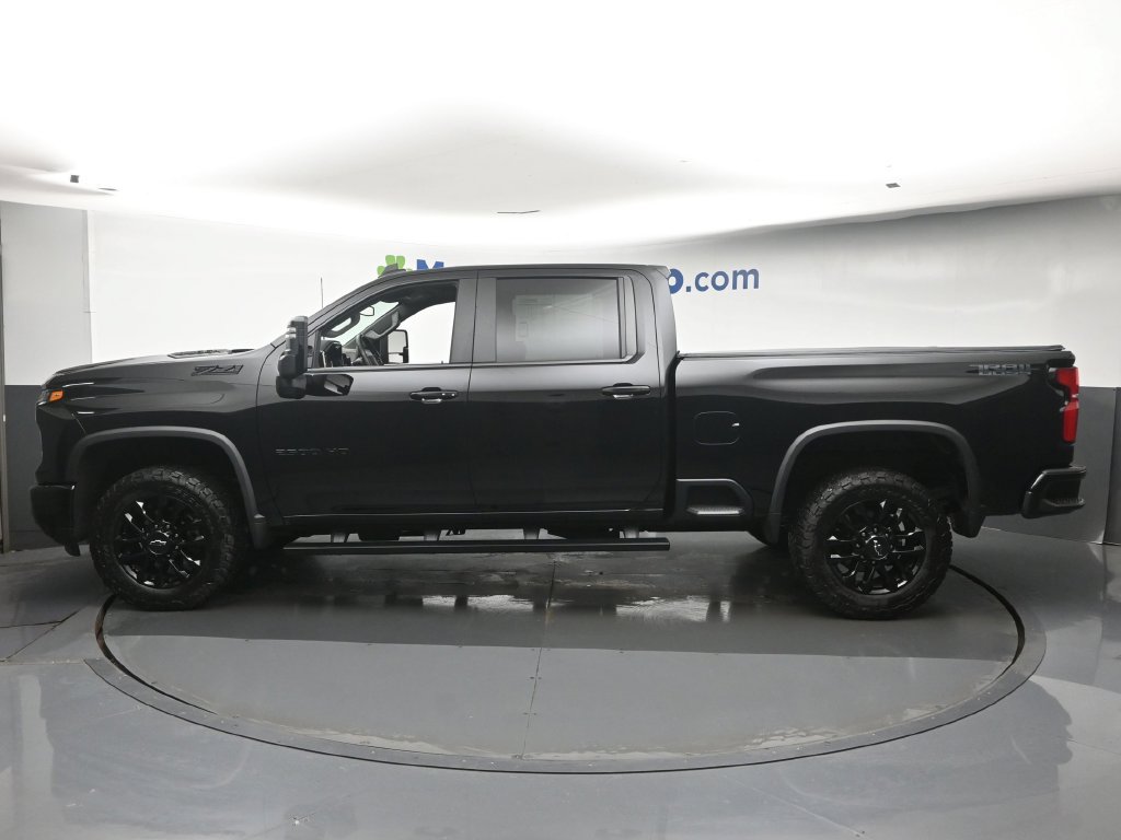 Used 2025 Chevrolet Silverado 2500 LT w/ Trail Boss Package AWD/4WD image 23