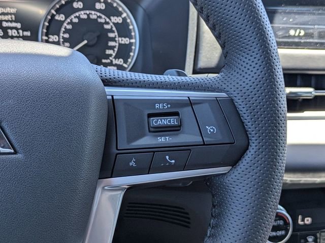 New 2026 Mitsubishi Outlander LE image 28