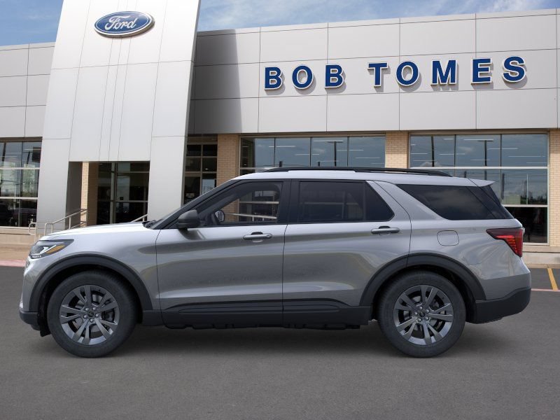 New 2026 Ford Explorer Active w/ Active Comfort Package AWD/4WD image 4