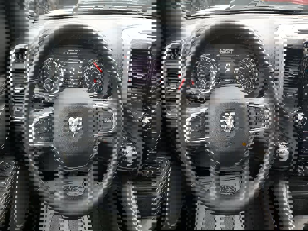 Used 2023 RAM 1500 Laramie image 19