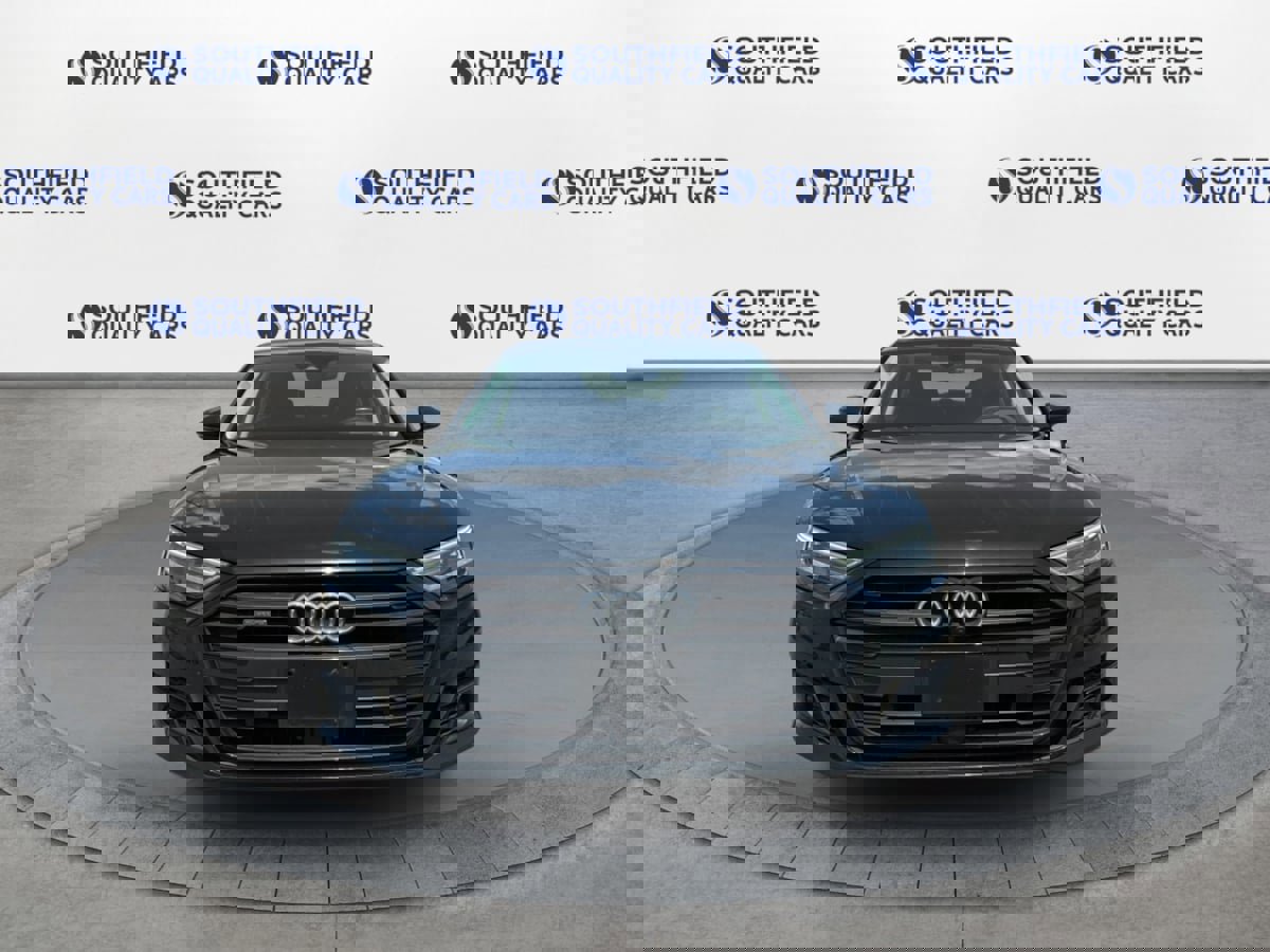 Used 2020 Audi A8 L 4.0T w/ Sport Plus Package image 9