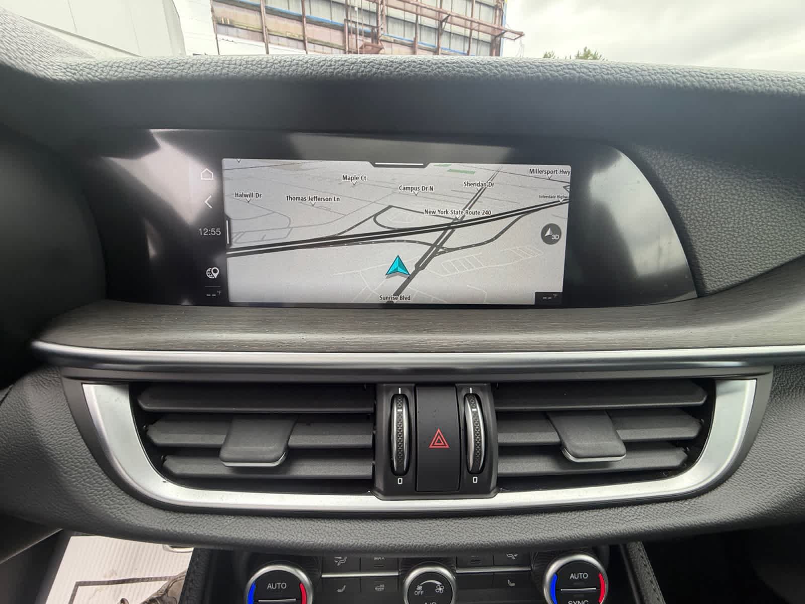 Used 2023 Alfa Romeo Stelvio Ti AWD/4WD image 22