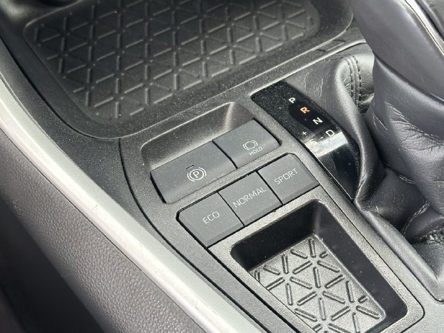 Used 2023 Toyota RAV4 XLE Premium FWD image 20
