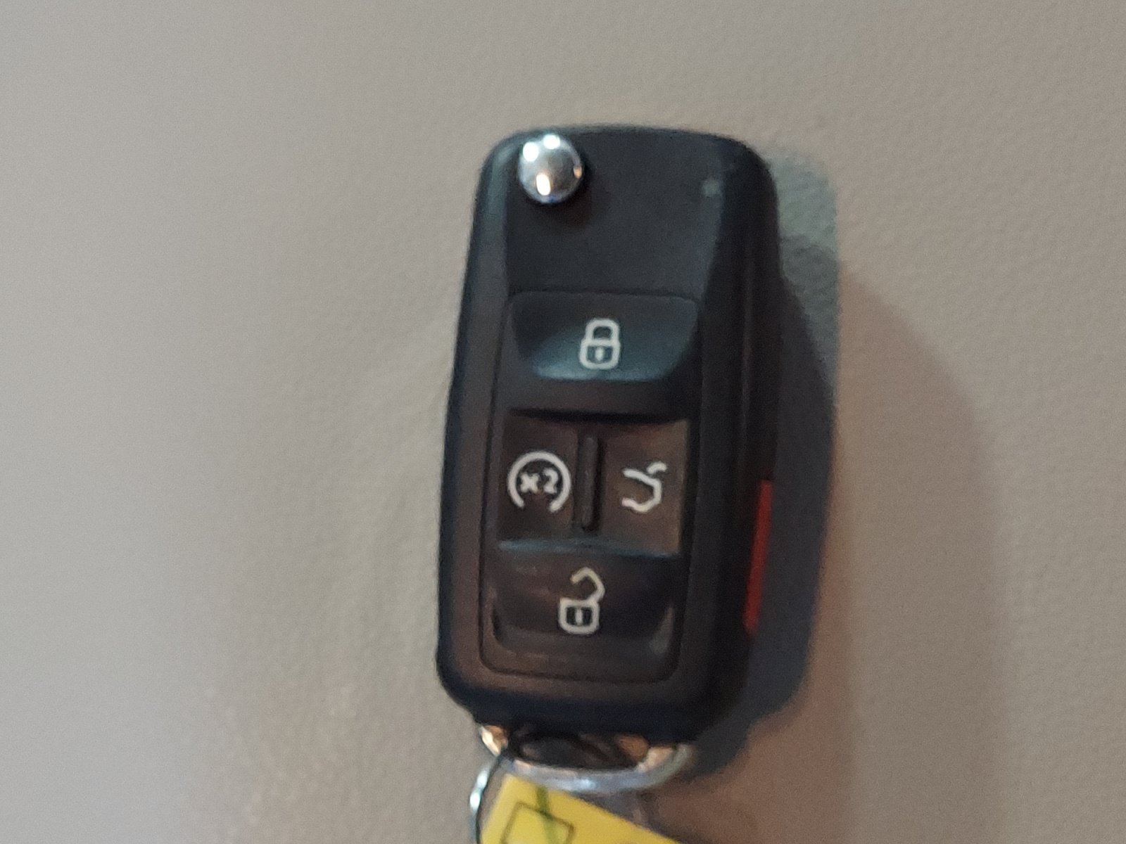 Used 2022 Volkswagen Passat 2.0T SE FWD image 30