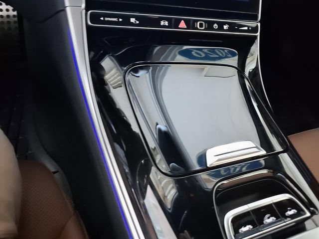 Used 2026 Mercedes-Benz CLE 450 4MATIC Cabriolet image 11
