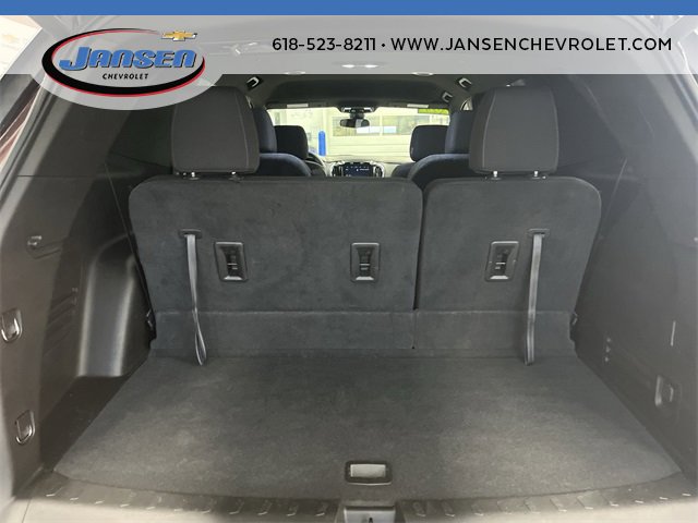 Used 2022 Chevrolet Traverse LT image 25