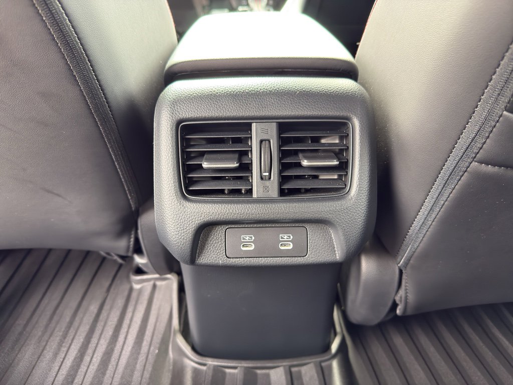Used 2025 Acura ADX A-Spec image 27