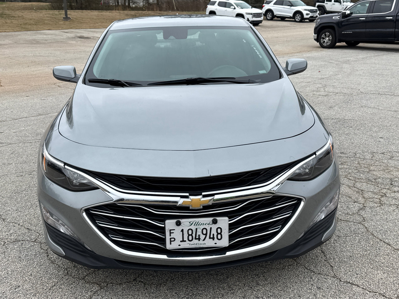 Used 2025 Chevrolet Malibu LT image 2
