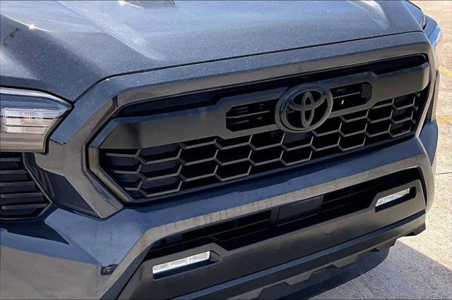 Certified 2025 Toyota Tacoma TRD Sport image 30