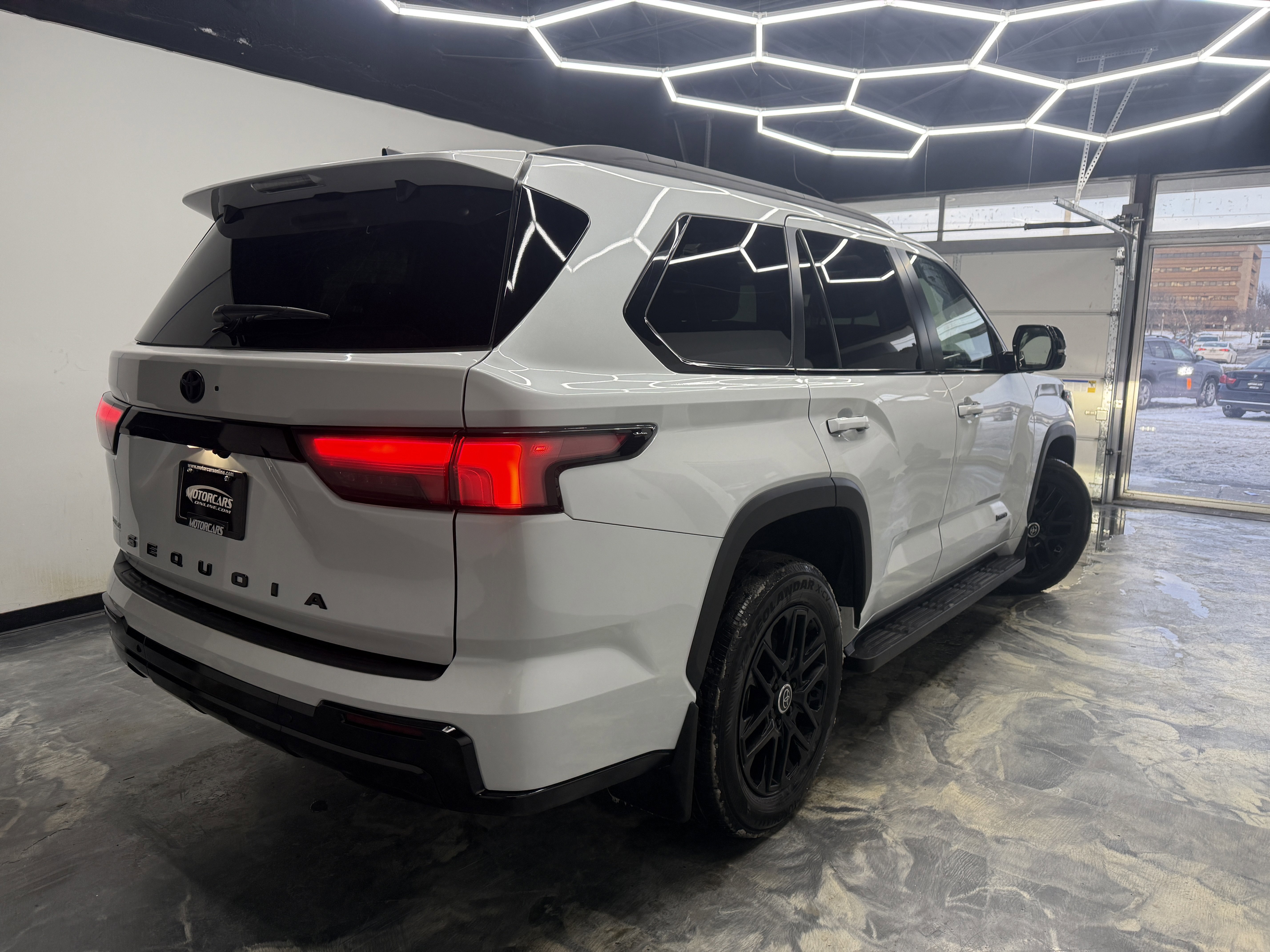 Used 2024 Toyota Sequoia Limited image 5