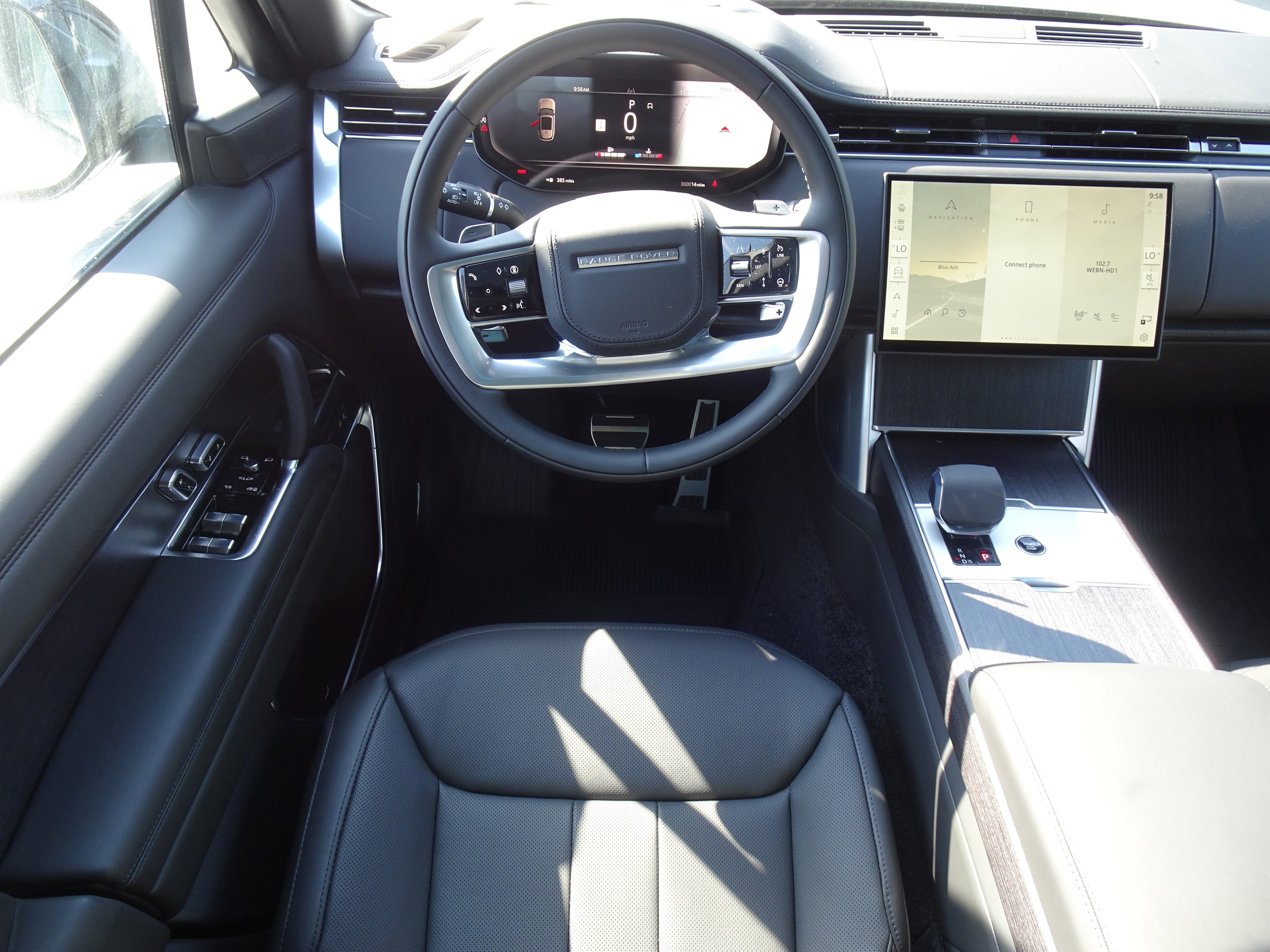 New 2026 Land Rover Range Rover SE AWD/4WD image 21