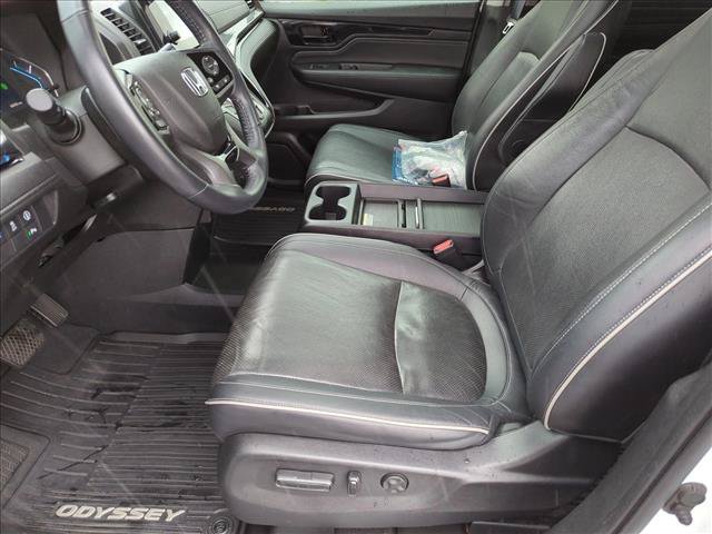 Used 2022 Honda Odyssey Elite image 16