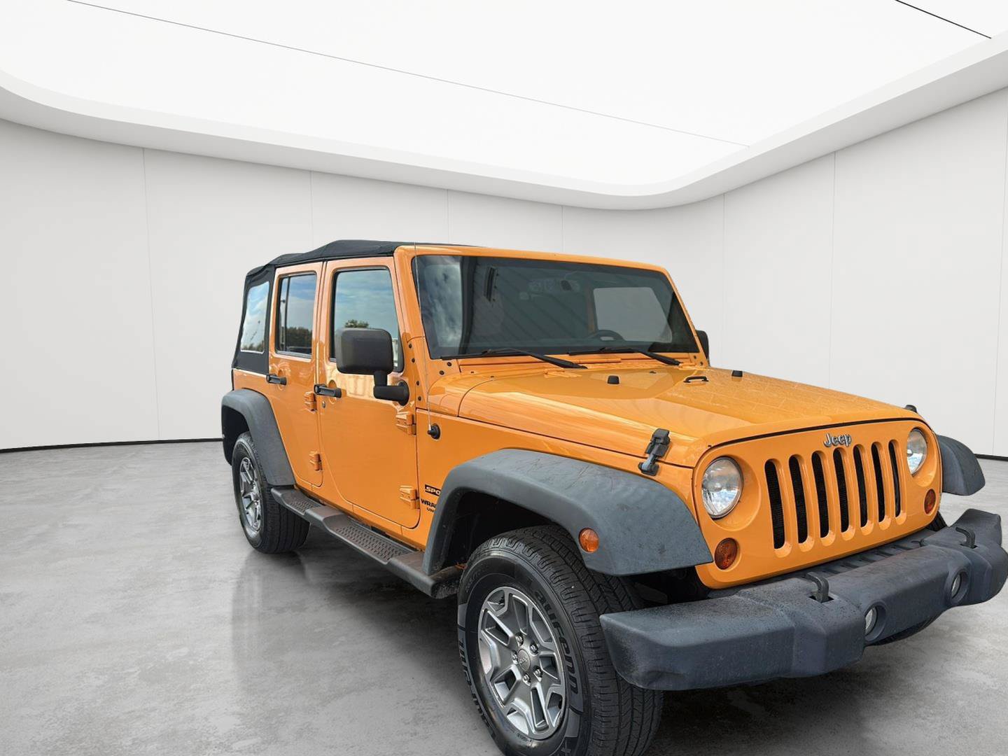 Used 2012 Jeep Wrangler Unlimited Sport AWD/4WD image 2