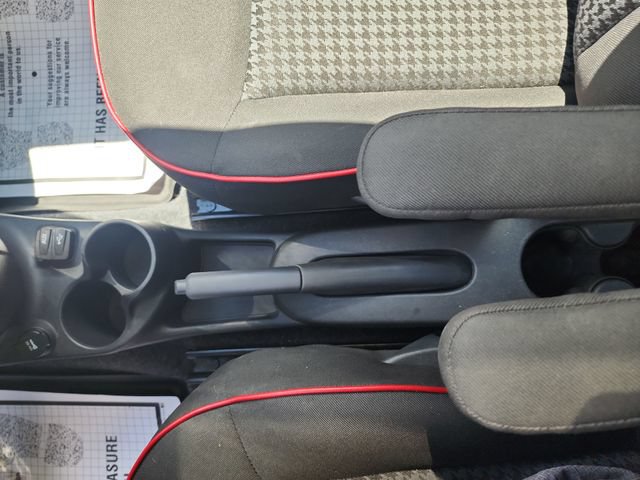 Used 2018 FIAT 500 Pop FWD image 25
