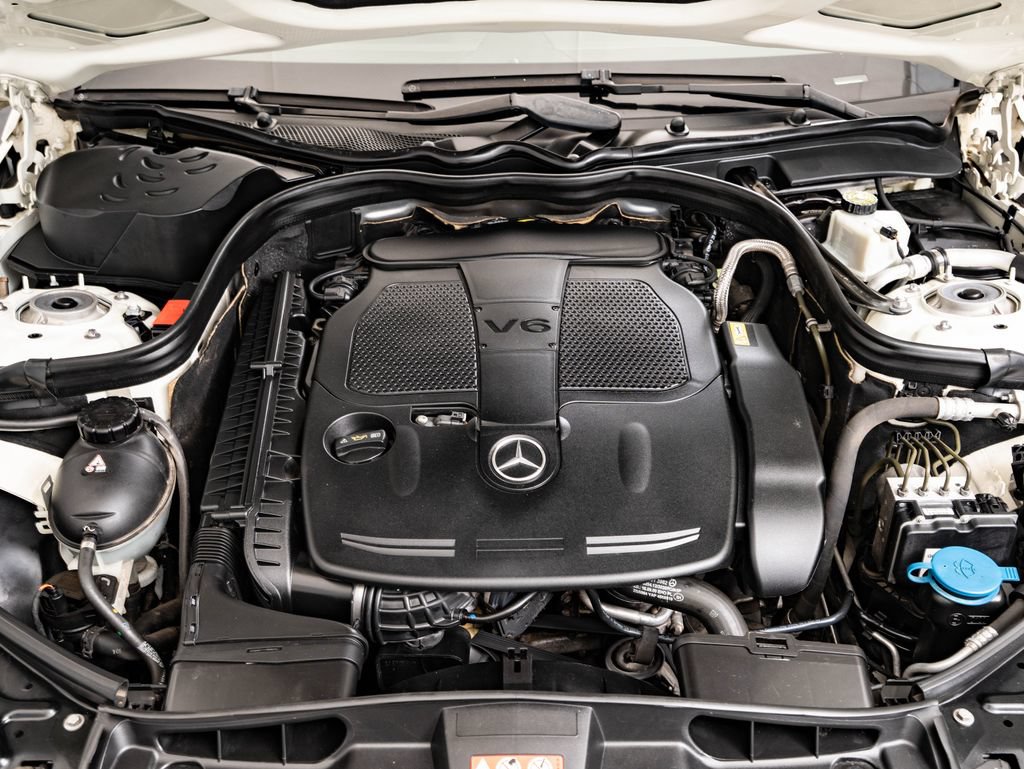 Used 2012 Mercedes-Benz E 350 4MATIC Sedan image 52