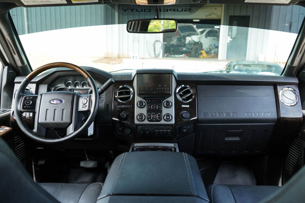 Used 2015 Ford F350 Platinum w/ Snow Plow Prep Package AWD/4WD image 10