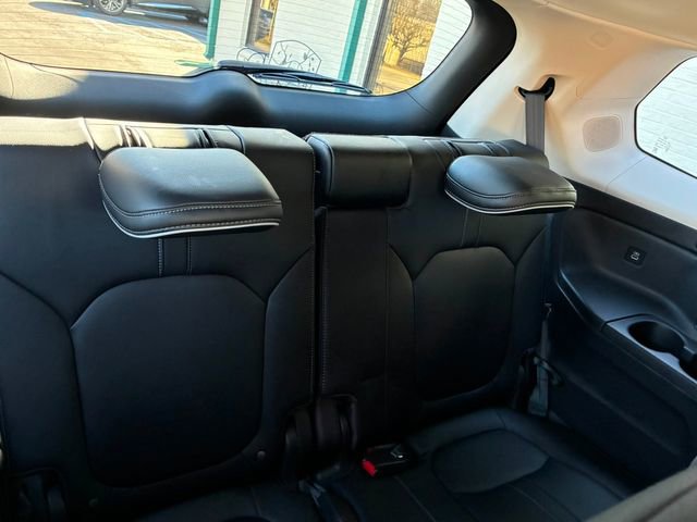 Used 2023 Honda Pilot Elite image 24