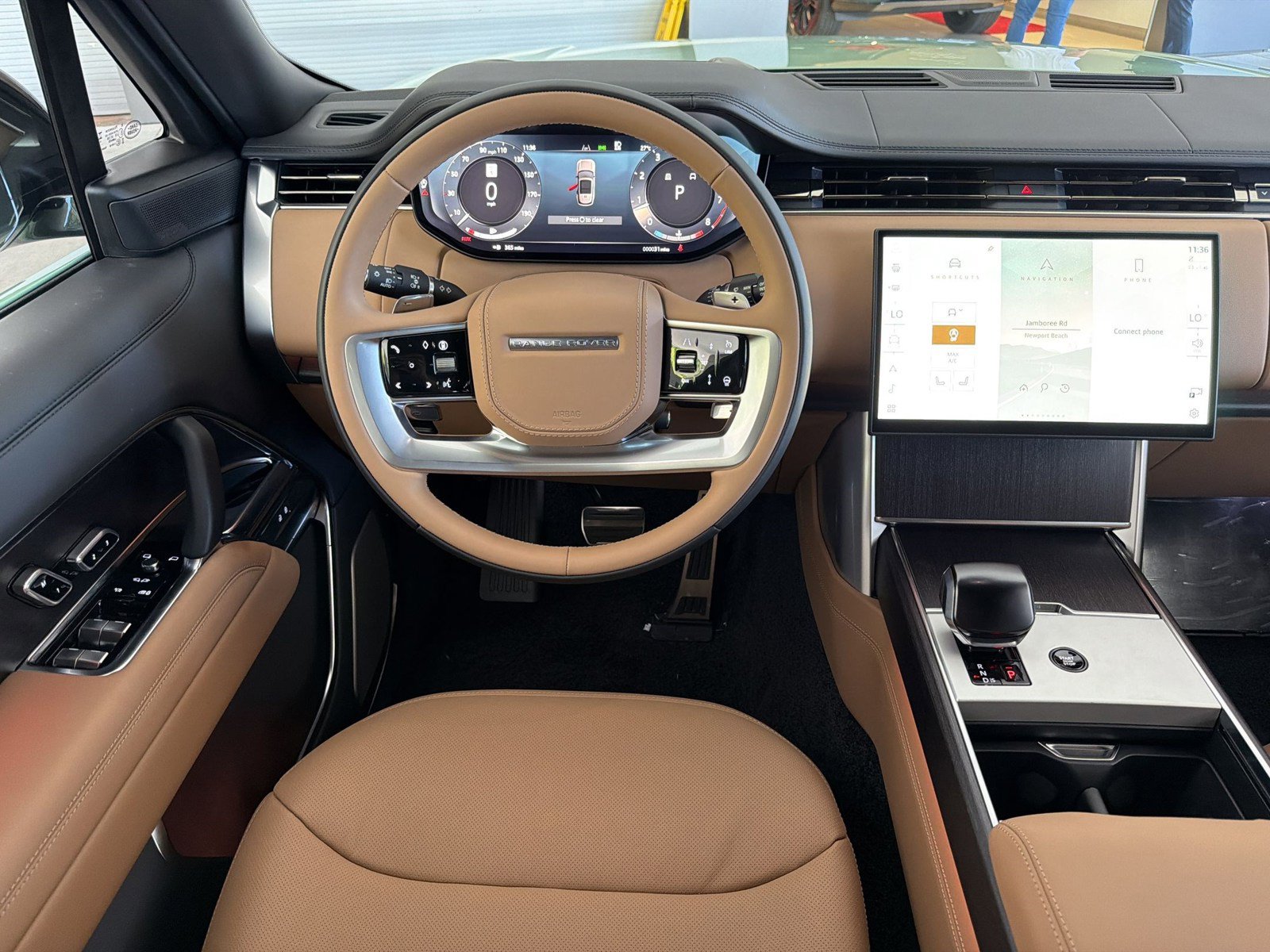New 2026 Land Rover Range Rover SV AWD/4WD image 28