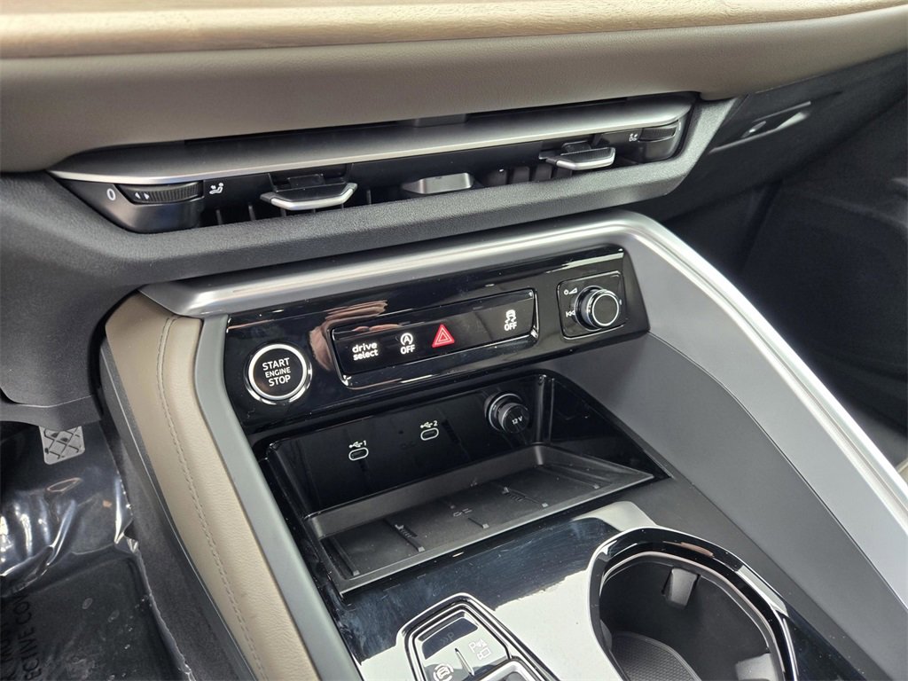 New 2025 Audi Q5 Premium Plus image 23
