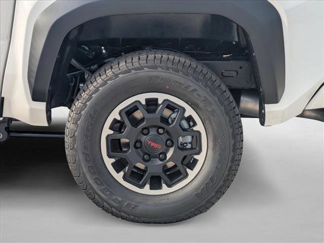 New 2025 Toyota Tacoma TRD Off-Road image 9