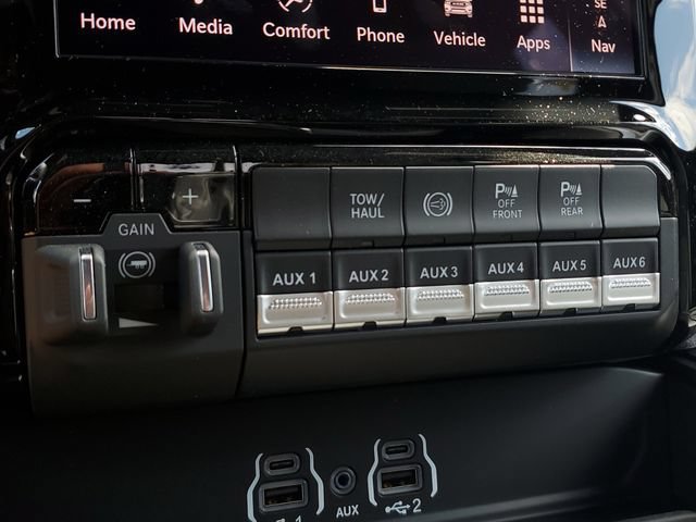 New 2026 RAM 2500 Big Horn AWD/4WD image 31