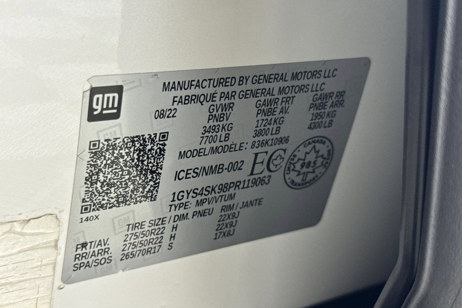 Used 2023 Cadillac Escalade ESV V AWD/4WD image 21